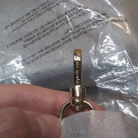 Kate Spade Madison Mini Camera Bag In Black Saffiano Leather - Picture 11 of 17